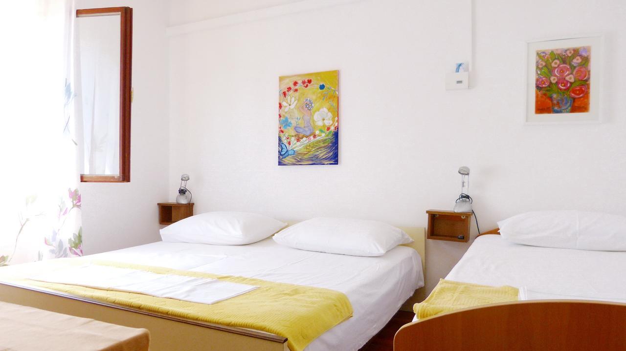 Beach Front Apartments Balica Rat Omiš Exterior foto